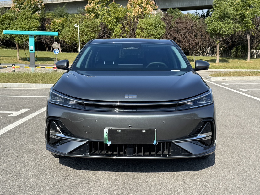 Geely Galaxy A7 2026 Model EM-i 235 km Starship Edition — снимка 17