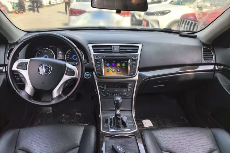 Used Changan Raeton 2014 1.8T Automatic Prestige Anniversary Edition China IV Standard
