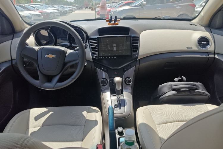 Used Chevrolet Cruze 2015 1.5L Classic SE AT
