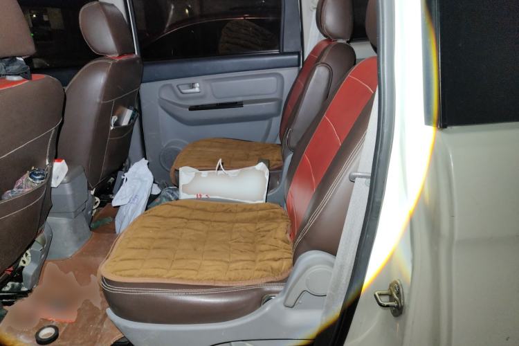 Used BAIC Weiwang M20 2013 1.5L Power Type BJ415A Left Rear Seat