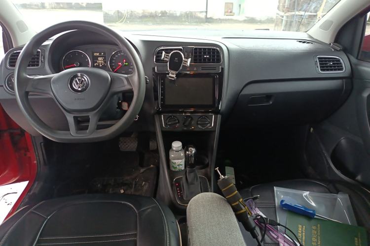 Used Volkswagen Polo 2014 1.6L Automatic Comfort Edition
