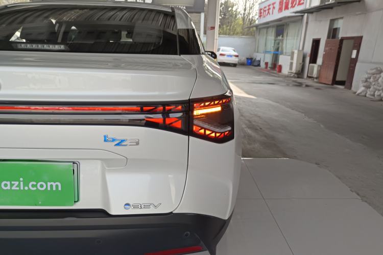 Used Toyota bZ3 2024 517 km Elite PRO Exterior 3