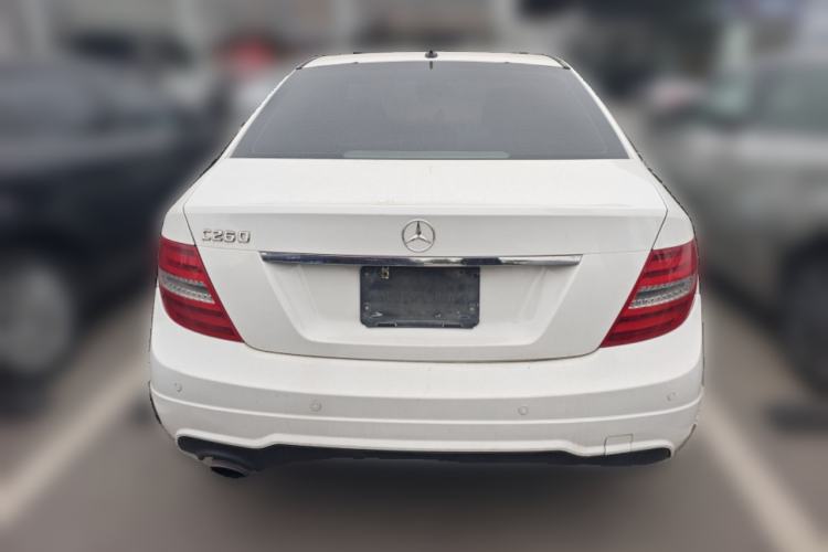 Used Mercedes-Benz C-Class 2013 C 180 Classic Grand Edition
