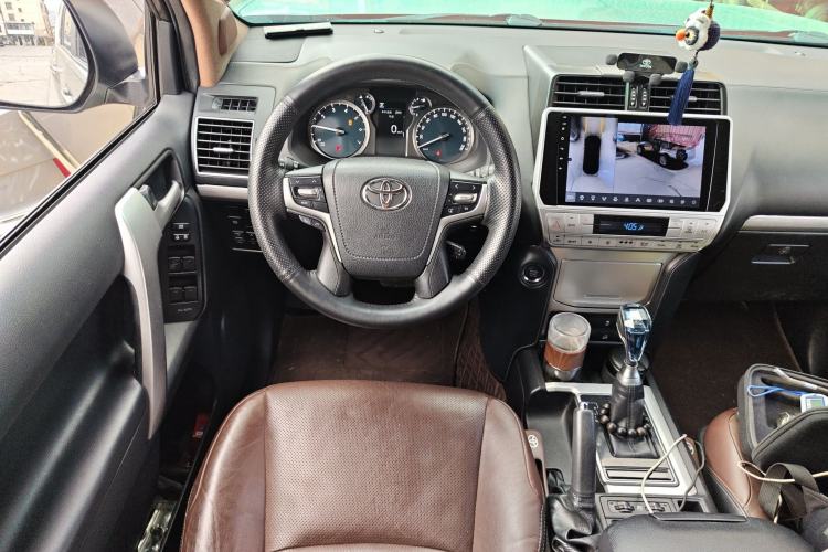 Used Toyota Prado 2019 3.5L Automatic TX-L Deluxe Edition with Rear-Mounted Spare Tire Steering Wheel