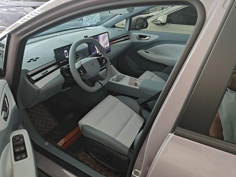 Used MG 4 EV 2026 Model 437 Composed Edition — 14
