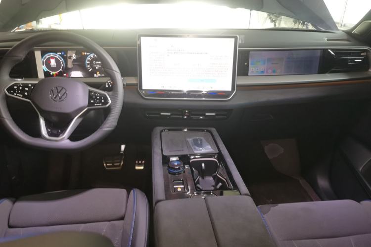 Used Volkswagen Teramont 2025 Tiguan Pro 450TSI Four-Wheel Drive Summit Edition