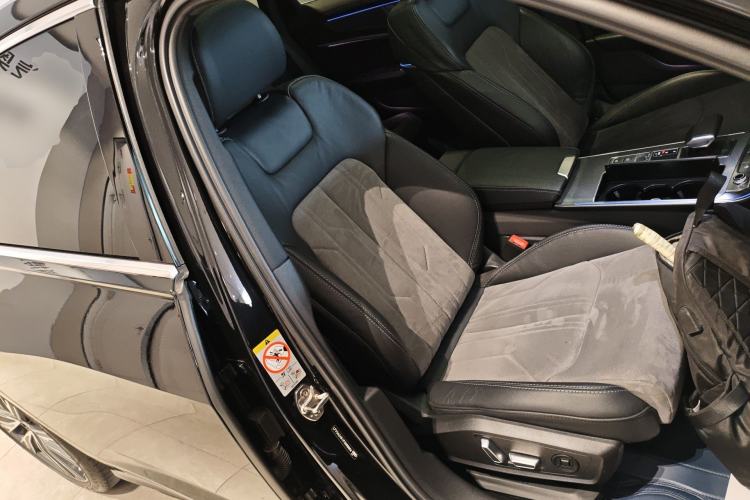 Used Audi A6L 2023 45 TFSI Prestige Dynamic Edition Right Front Seat