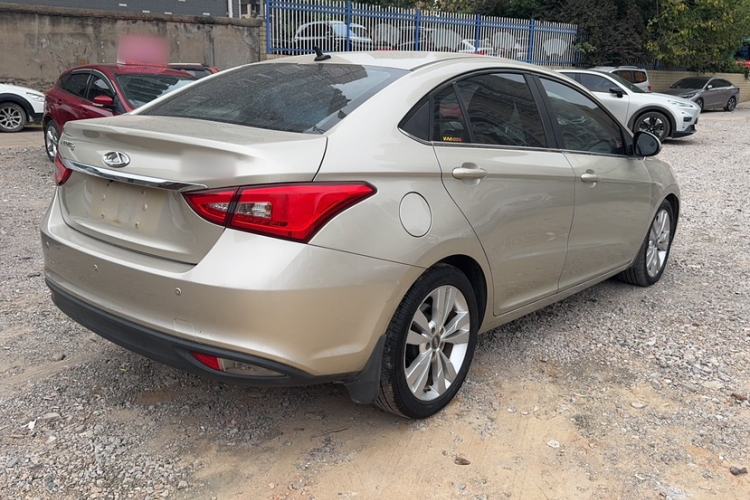 Used Chery Arrizo 5 2016 1.5L CVT Trendsetting Edition
