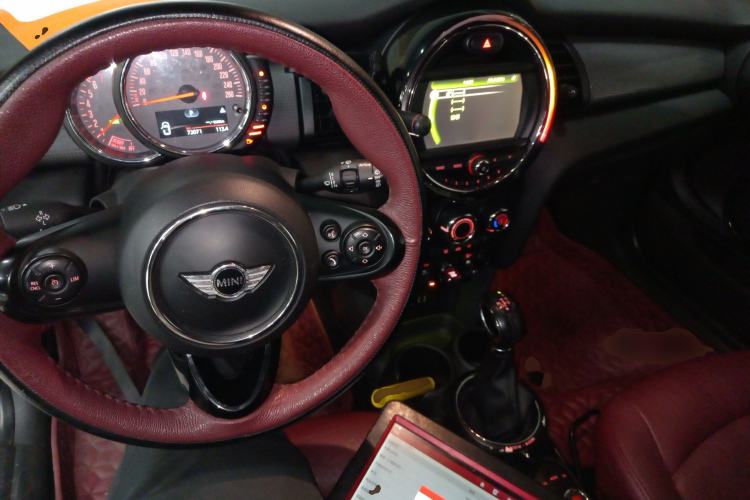 Used MINI MINI 2014 1.5T COOPER Fun