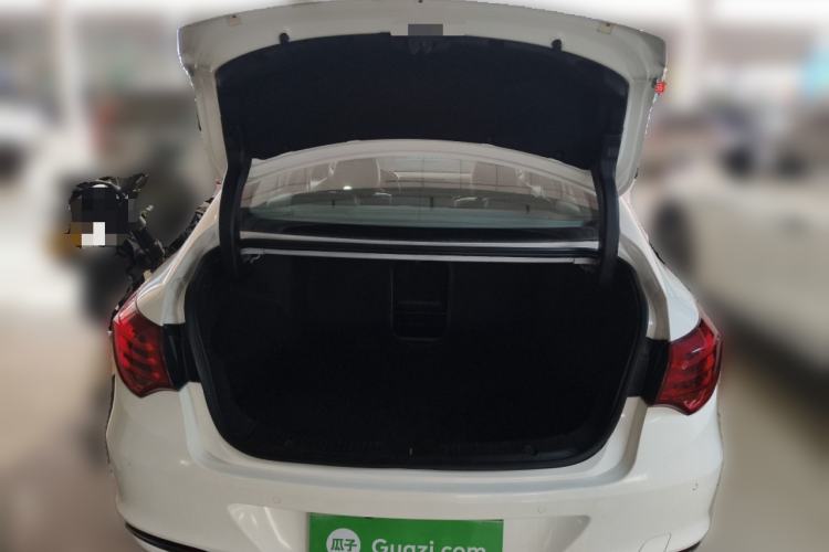 Used GAC Trumpchi GA6 2016 235T DCT Elite Edition Trunk