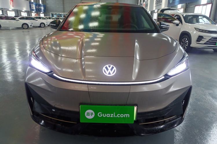 Used Volkswagen ID.UNYX 2024 Pro Long-Range Version
