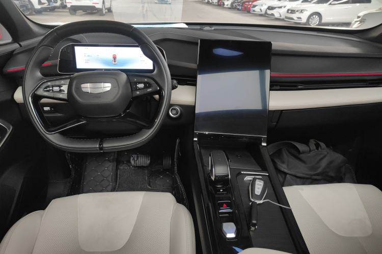 Used Geely Auto Emgrand X7 Sport 2023 Boyue COOL 1.5TD ZhiZun Edition