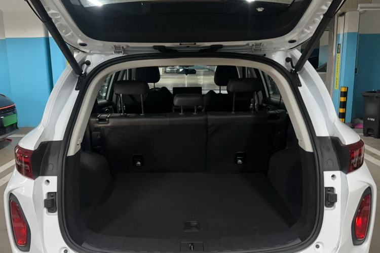 Used Skyworth EV6 2024 430 Cloud Charging Edition+ Trunk