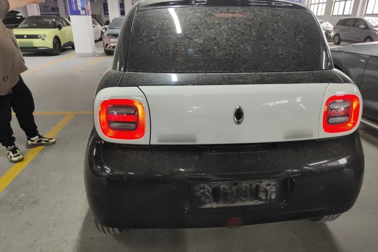 Used ORA Black Cat 2021 301 km Basic Version
