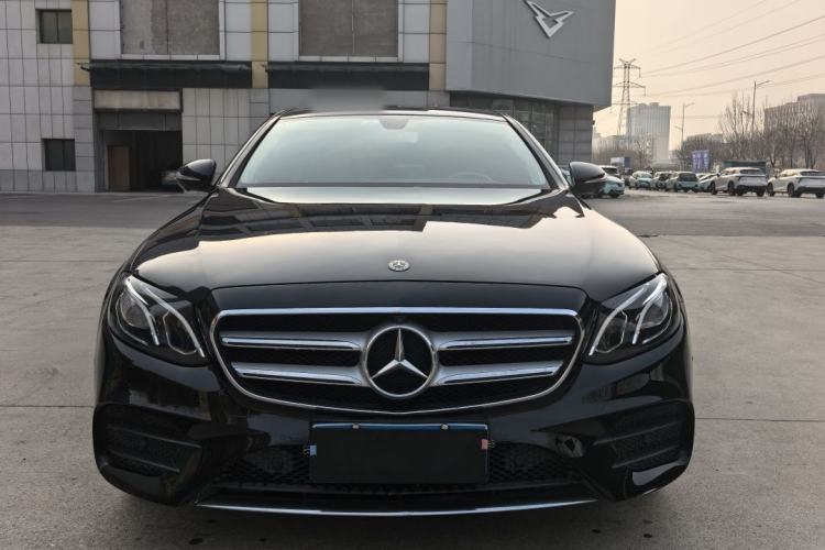 Used Mercedes-Benz E-Class 2020 E 300 L Sporty and Stylish Model
