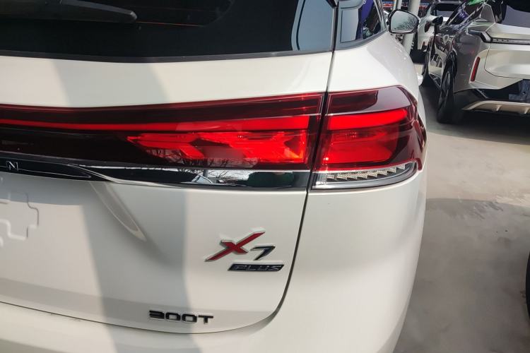 Used CHANGAN OSHAN X7 PLUS 2022 1.5T Blue Whale Edition Automatic Luxury Trim Exterior 3