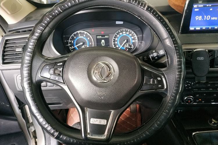 Used Dongfeng Fengon S560 2018 1.8L Manual Comfort 7-Seater
