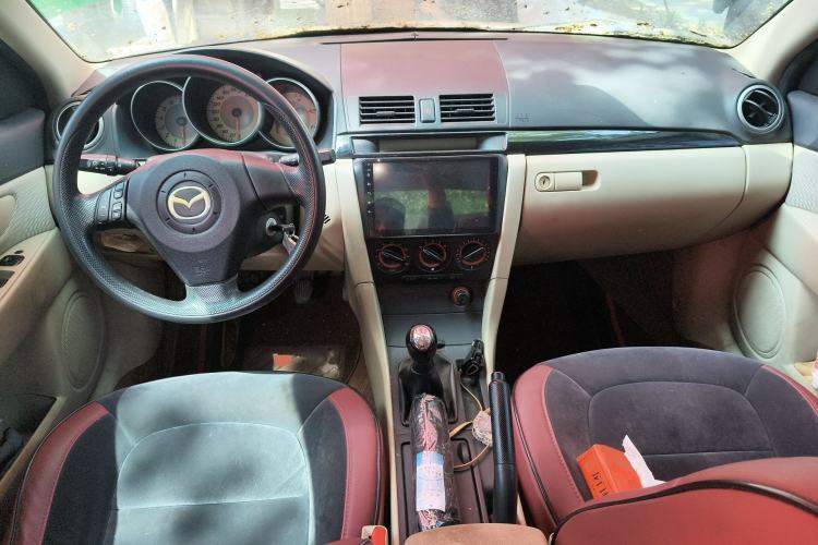 Used Mazda 3 2010 1.6L Manual Classic Stylish Version Center Console