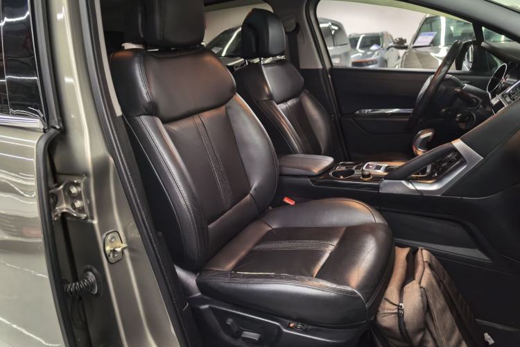 Used Peugeot 3008 2015 2.0L Automatic Trend Edition