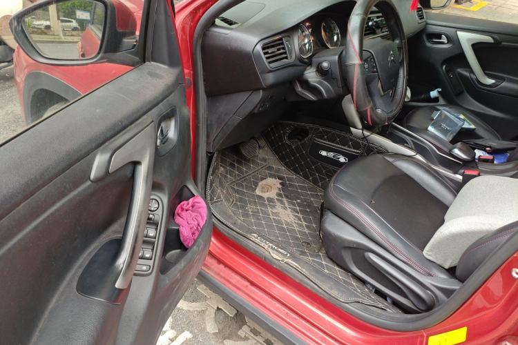 Used Citroen C3-XR 2017 230THP Automatic Pioneer Model Driver Seat