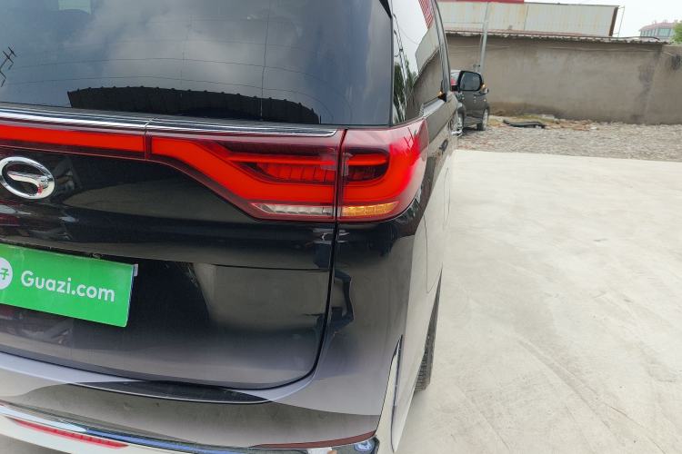 Used GAC Trumpchi M8 2021 Lingxiu Series 390T Deluxe Edition Right Rear Taillight