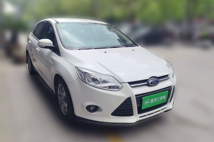 Used Ford Focus 2012 Hatchback 1.6L Automatic Comfort Model Front Right 45 Deg