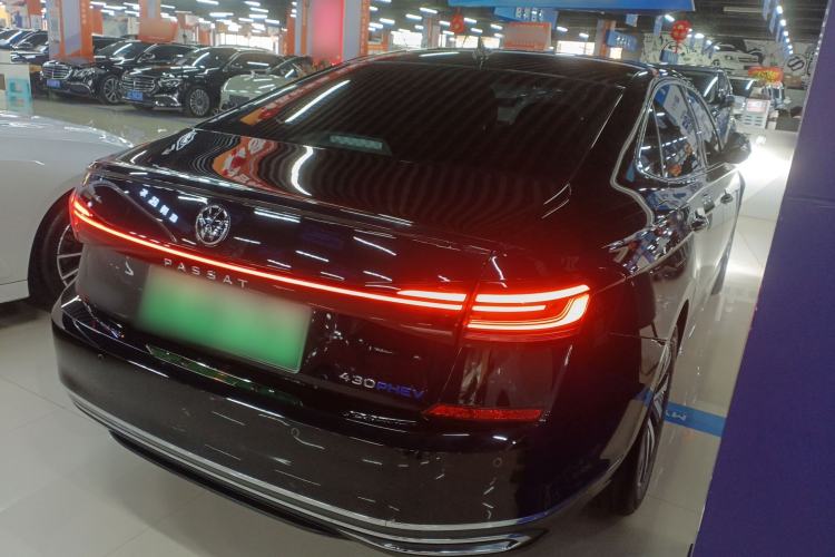 Used Volkswagen Passat New Energy 2023 430 PHEV Hybrid Elite Edition Rear Right 45 Deg