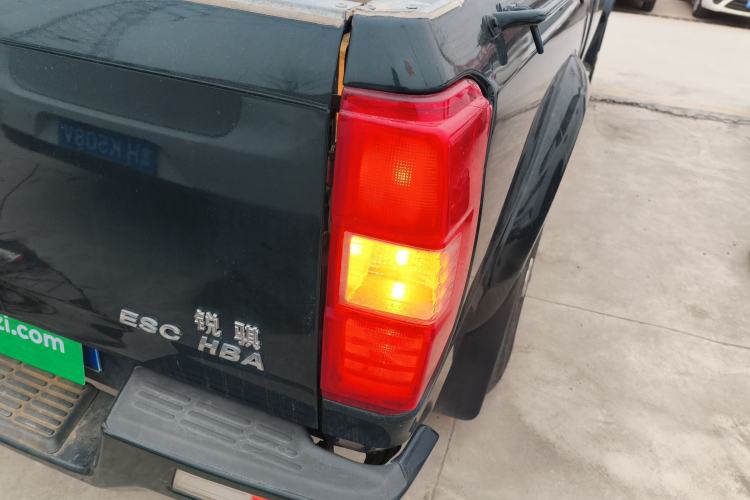 Used Dongfeng Ruichi 2021 2.4L Gasoline Two-Wheel-Drive Base Version with Long Cargo Bed 2TZD