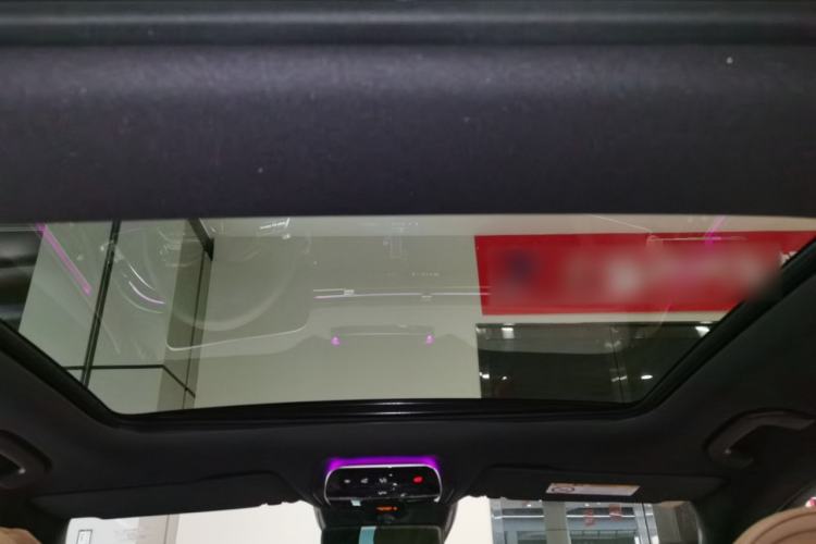 Used Mercedes-Benz E-Class New Energy 2024 E 350 e L Plug-in Hybrid Sports Sedan