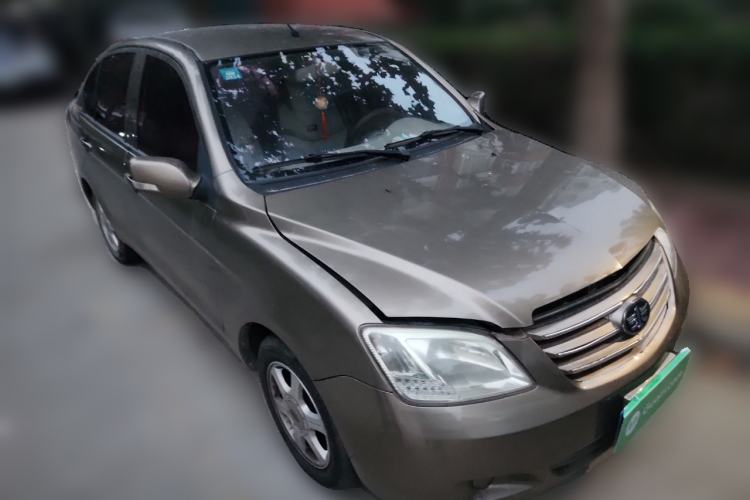 Used FAW Xiali N5 2013 1.3L Manual Luxury Airbag Version
