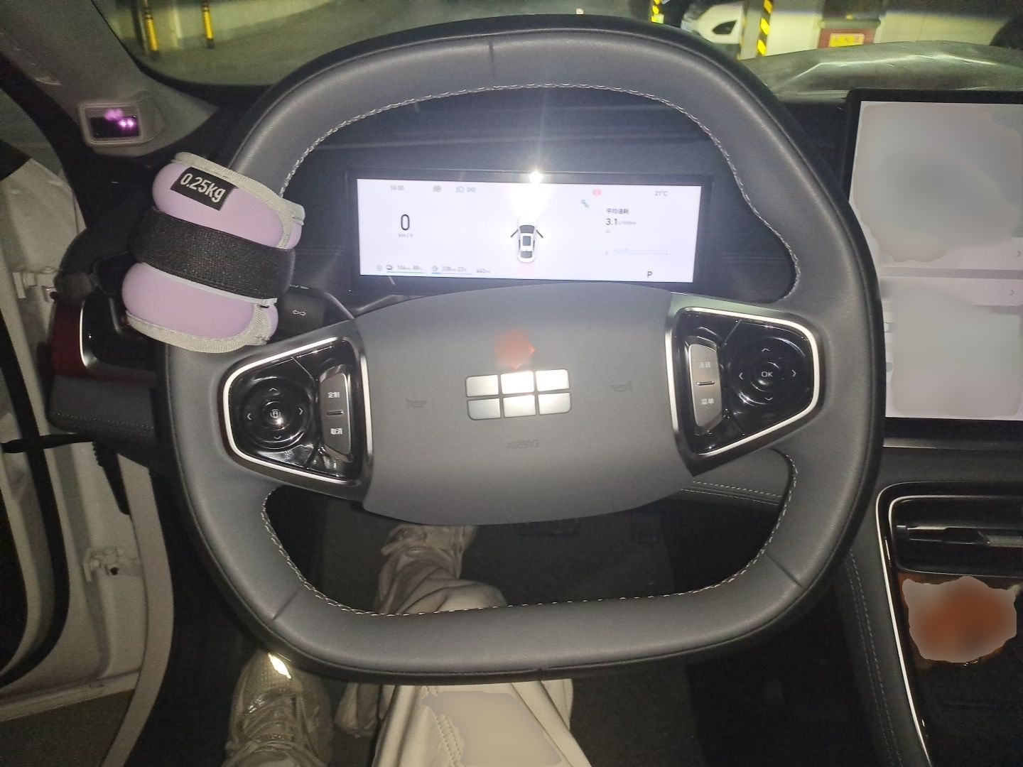 Geely Galaxy A7 2025 Model EM-i 150km Exploration+ Edition — снимка 9