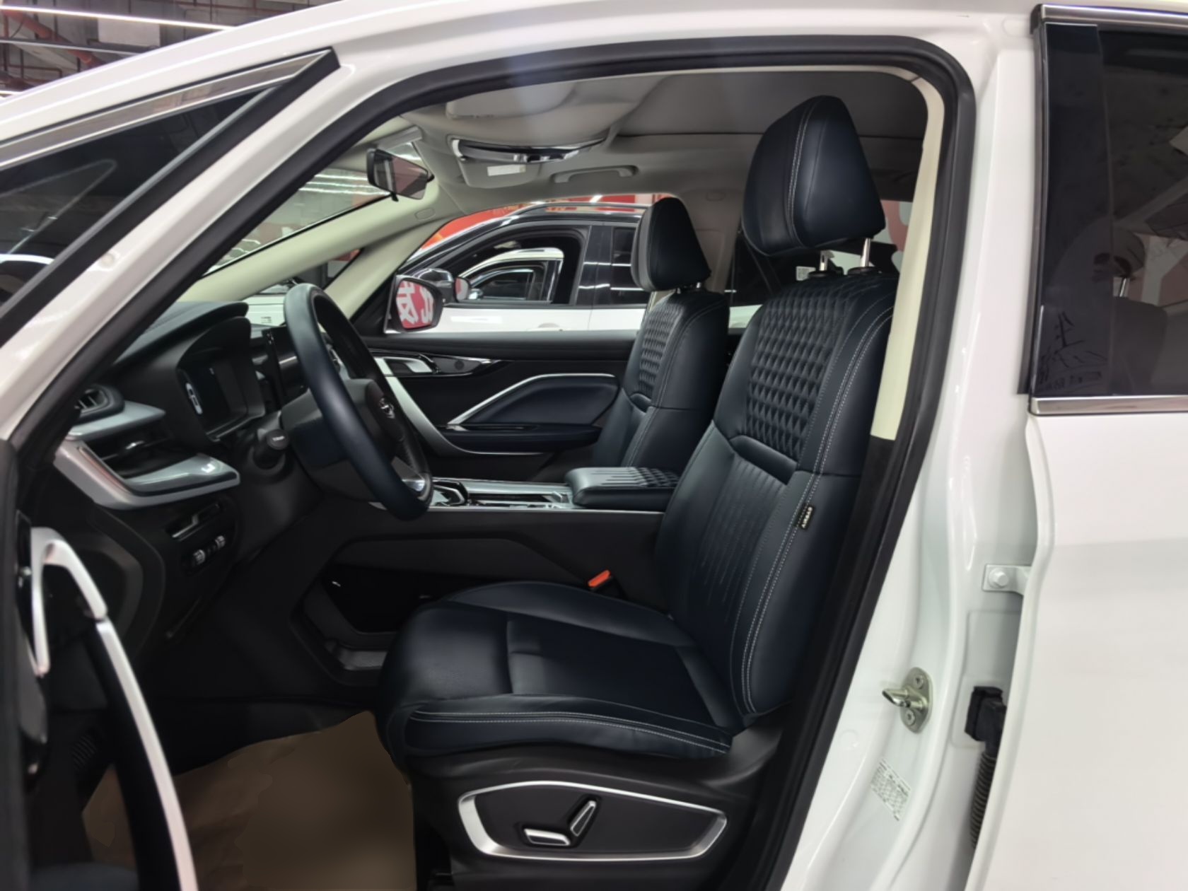 Geely Auto Jiajie 2023 Geely Jiaji L 1.5TD DCT Luxury Model - Luxury — снимка 17