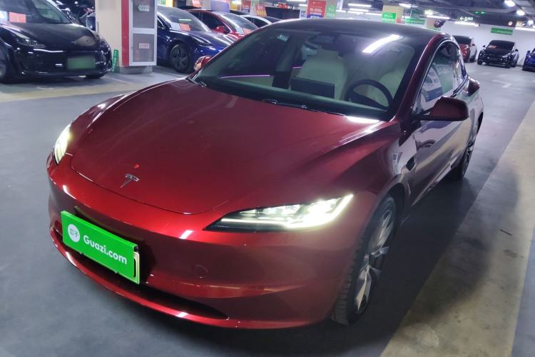 Used Tesla Model 3 2023 Long-Range All-Wheel-Drive Version
