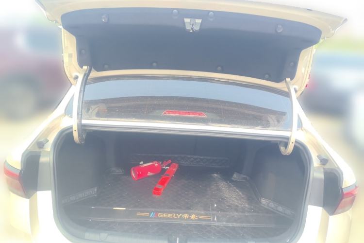 Used Geely Auto Emgrand 2022 4th Generation 1.5L CVT Luxury Model