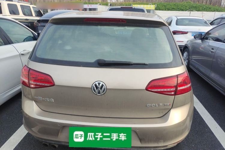 Used Volkswagen Golf 2014 1.4TSI Automatic Luxury Model
