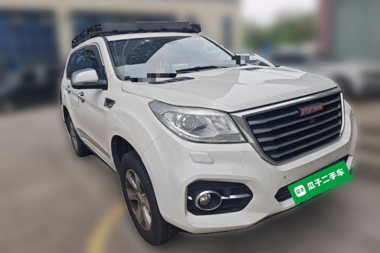 Used Haval H9 2017 2.0T Gasoline 4x4 Premium 5-Seater Front Right 45 Deg