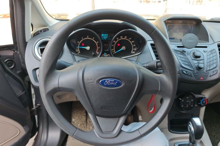 Used Ford Fiesta 2013 Sedan 1.5L Automatic Fashion Edition
