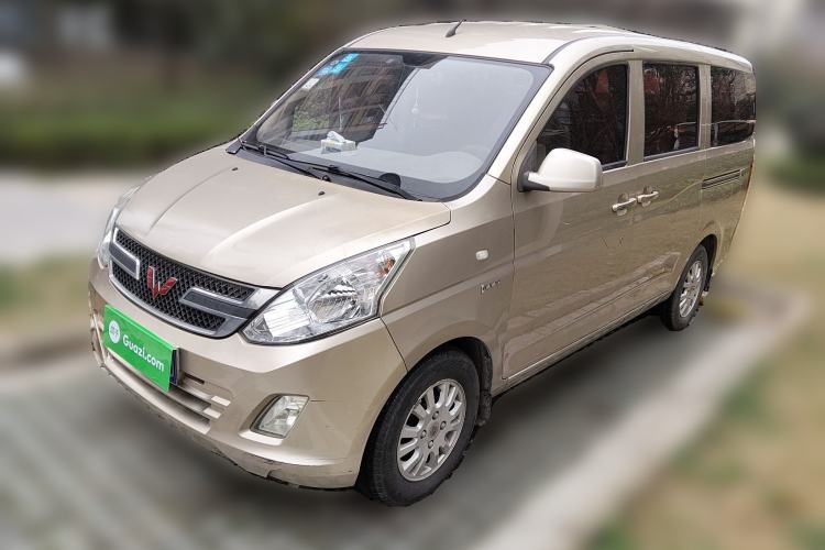 Used Wuling Rongguang V 2018 1.5L Standard Version