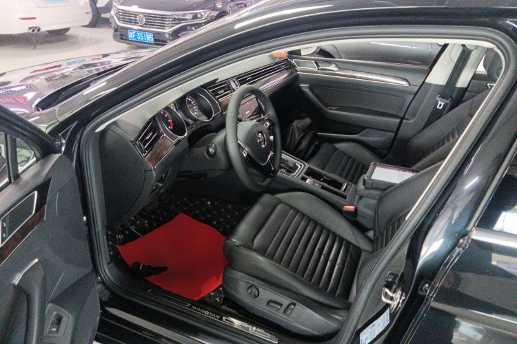 Used Volkswagen Magotan 2019 330TSI DSG Luxury Model China V Standard
