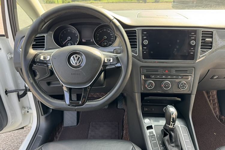 Used Volkswagen Golf Sportsvan 2018 280TSI Automatic Luxury Model