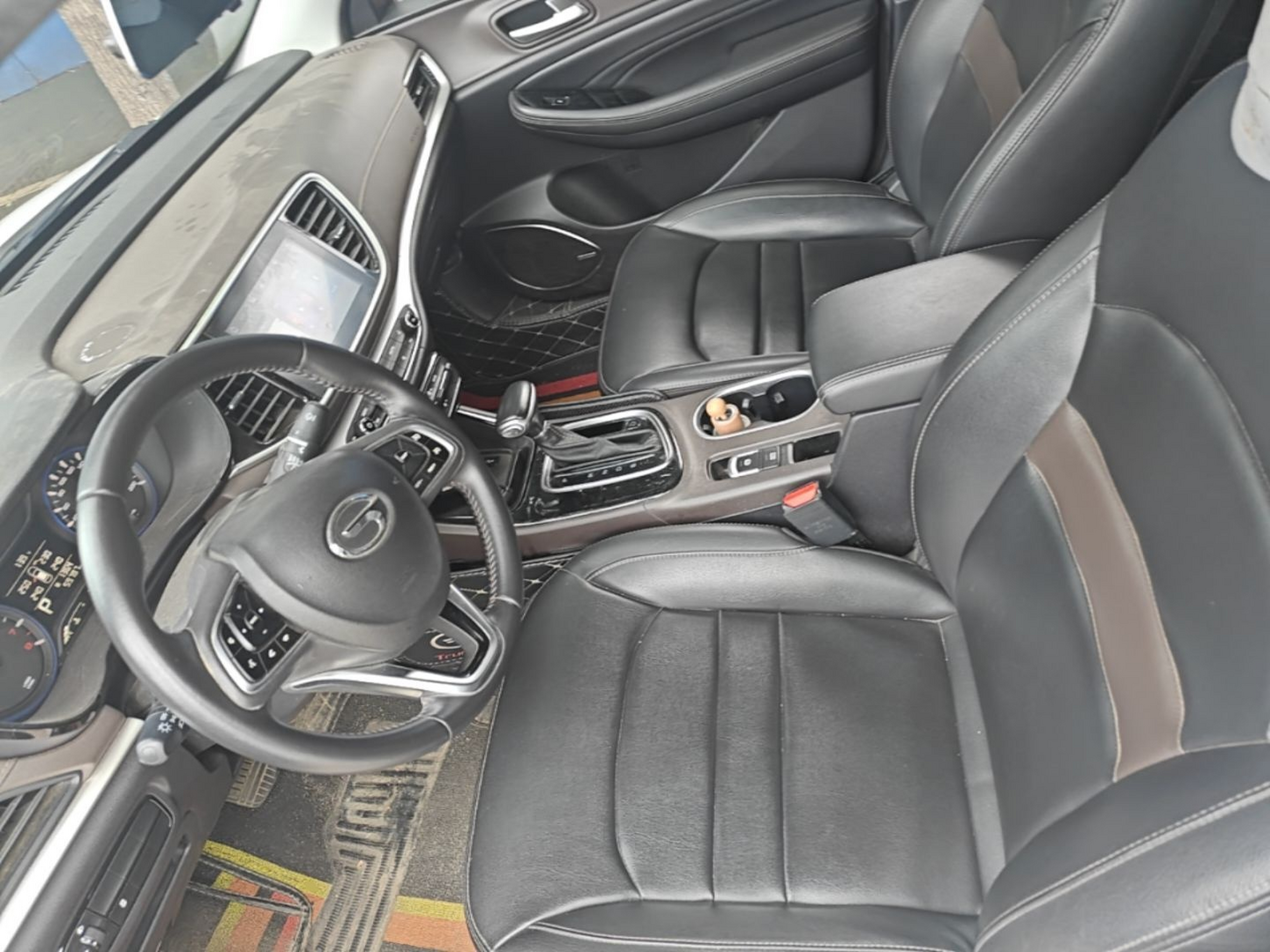 Interior delantero