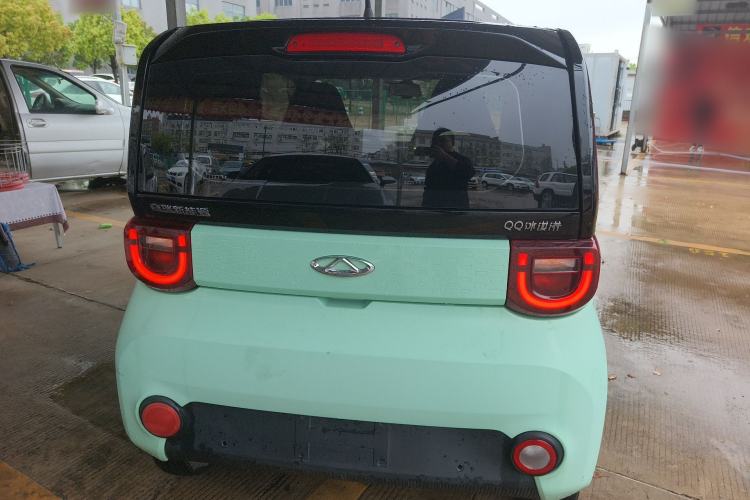 Used Chery QQ Ice Cream 2022 120km Conical Shape Lithium Iron Phosphate Rear