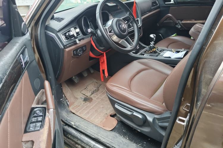 Used Zotye T600 2016 Sports Edition 1.5T Manual Luxury Model Driver Seat