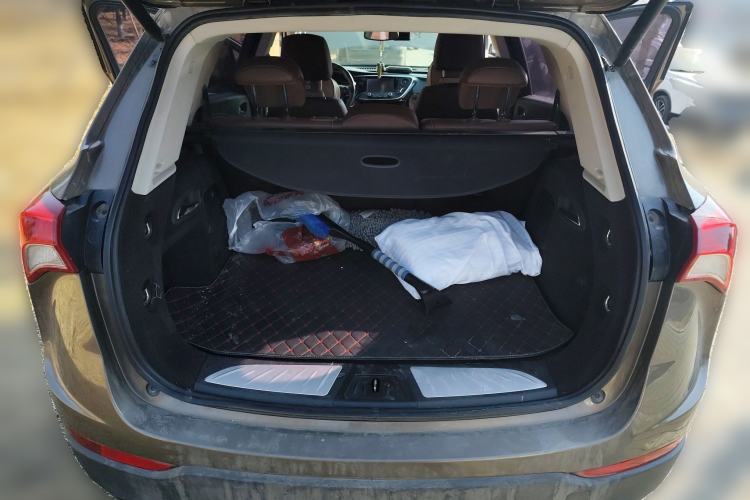 Used Buick Envision 2018 28T Four-Wheel Drive Luxury Model
