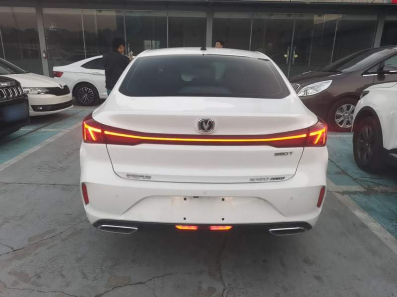 Used CHANGAN Eado 2024 PLUS Blue Whale NE 1.4T GDI DCT High-Energy Edition — 5