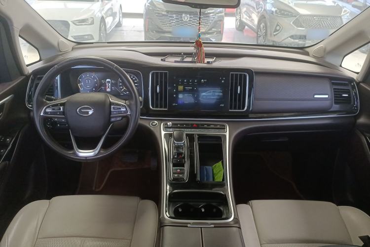 Used GAC Trumpchi M8 2021 Lingxiu Series 390T Deluxe Edition Center Console