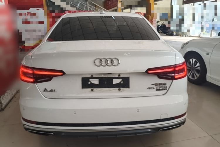 Used Audi A4L 2019 40 TFSI Fashion Edition China VI Emission Standard Rear