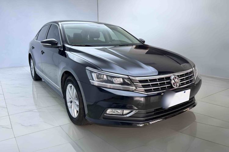 Used Volkswagen Passat 2016 330TSI DSG Luxury Edition Exterior 2