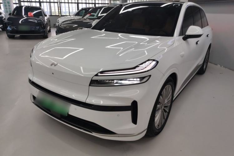 Used ONVO Luxeed L90 2025 Model—Ultra Six-Seater Version