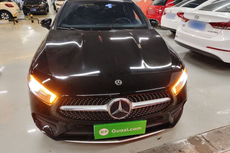 Used Mercedes-Benz A-Class 2020 Restyled A 200 L Sport Sedan Fashion Version
